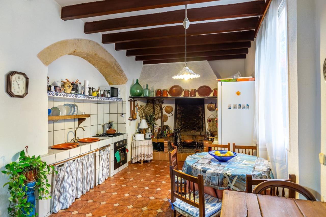 Ca Na Pereta Holiday home *